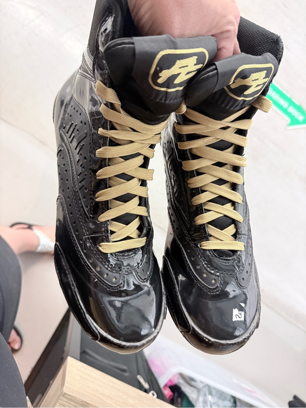 Frontline High Top Dance Sneakers Black Patent Leather Gold Accent Size US 11
